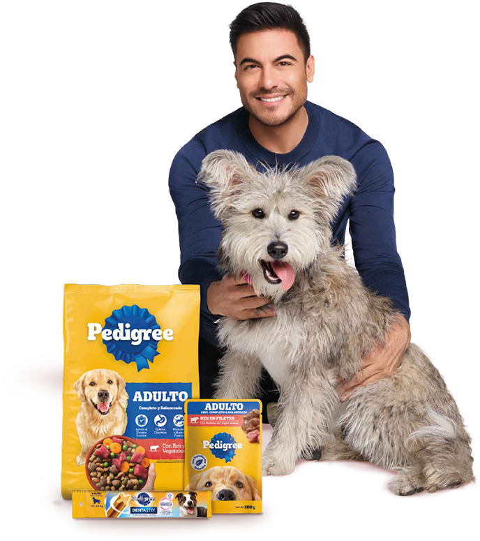 Carlos Rivera con perrito